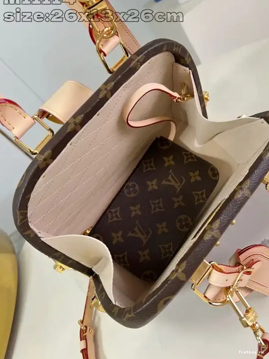 Frstbag ru BB-26*13*26.4CM ALMA LOUIS VUITTON 0323